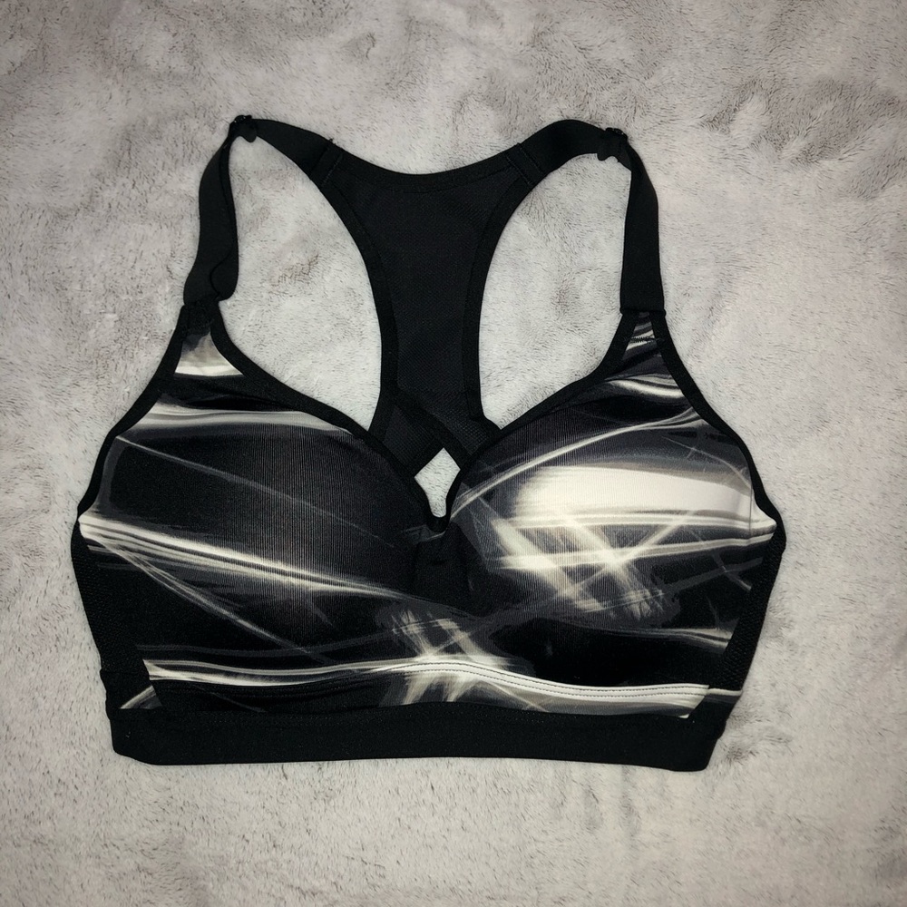 Victoria Secret Sport Black White PushUp SportsBra
